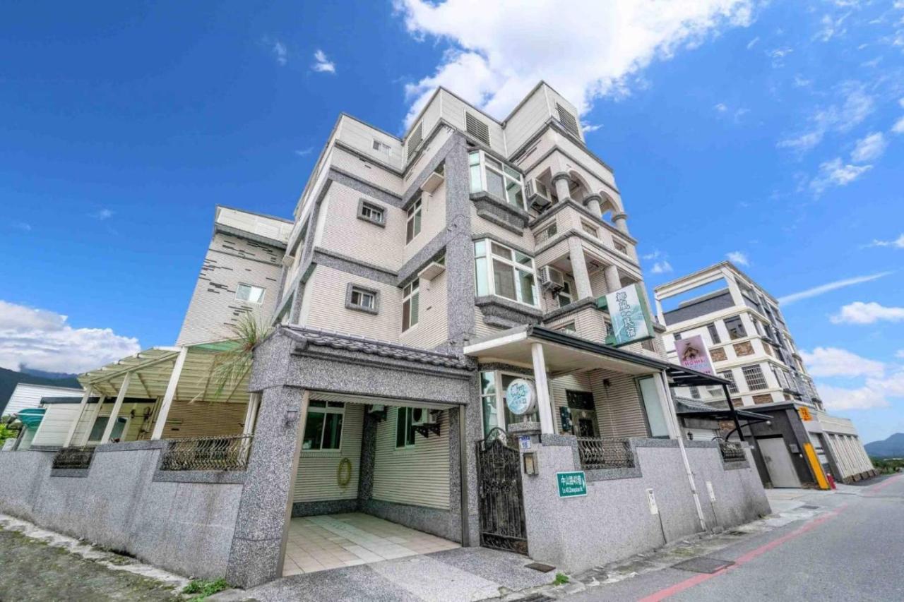 Wind Blown Homestay เมืองฮวาเหลียน ภายนอก รูปภาพ